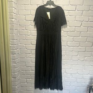 NEW Chic Black Lace Long Sleeve Dress size L